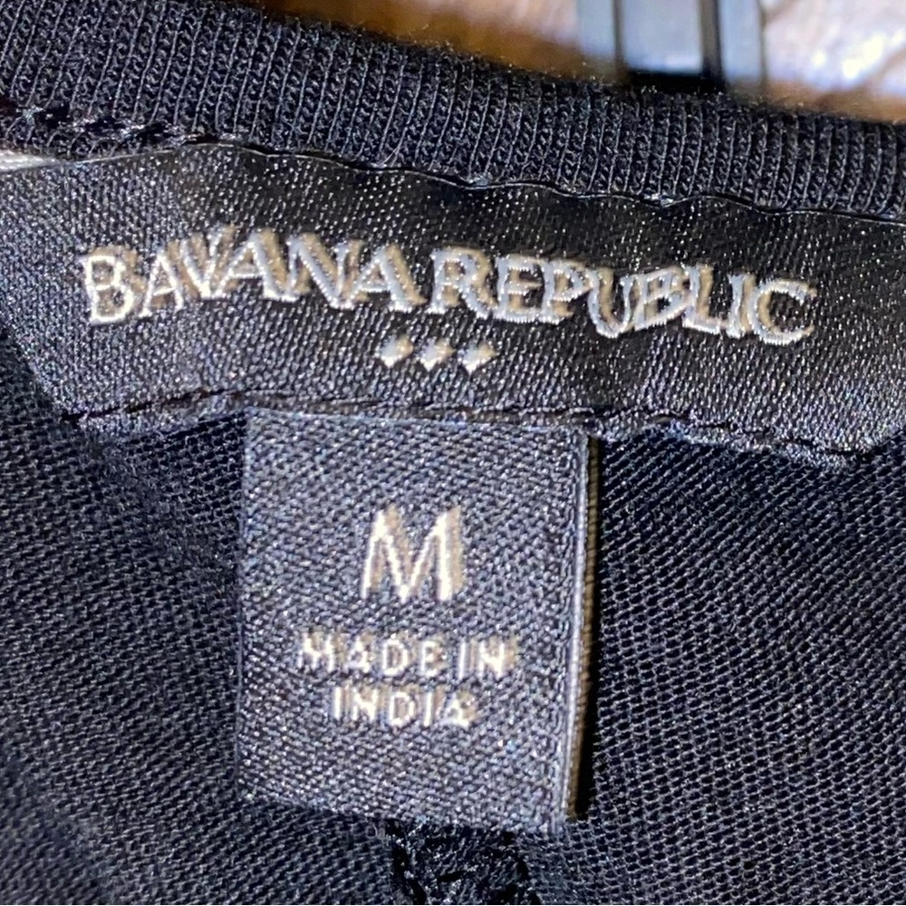 Women’s banana republic shirt size m - Picture 3 of 3